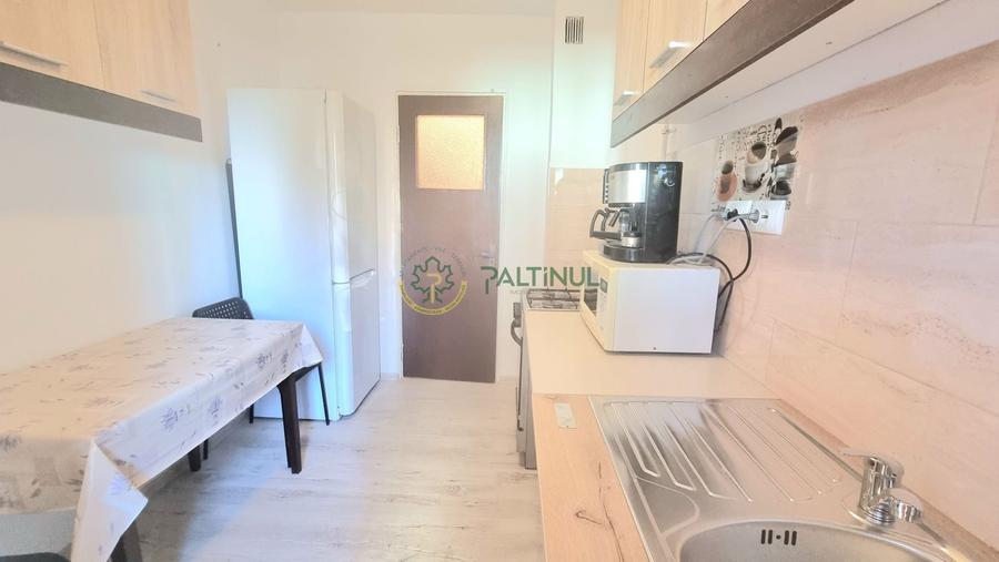 Ap. 2 camere cu balcon  Mihai Viteazu parter - 3