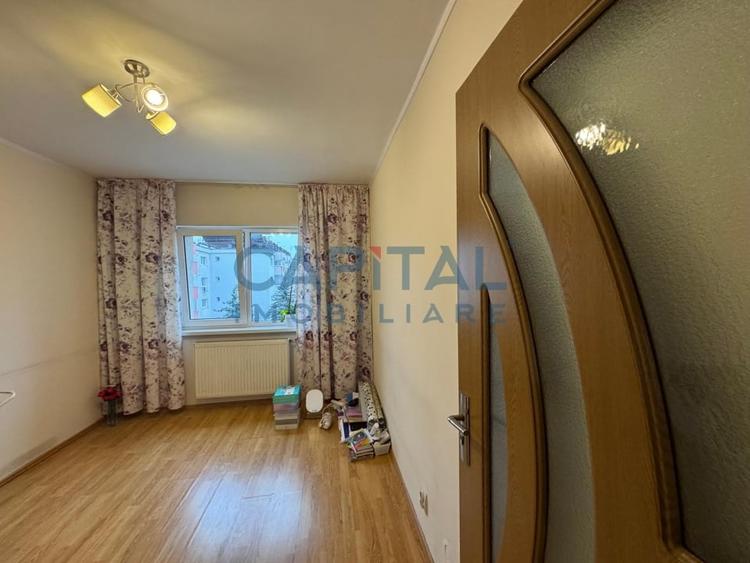 FARA COMISION! 3 camere, decomandat, ZONA BRD - 5