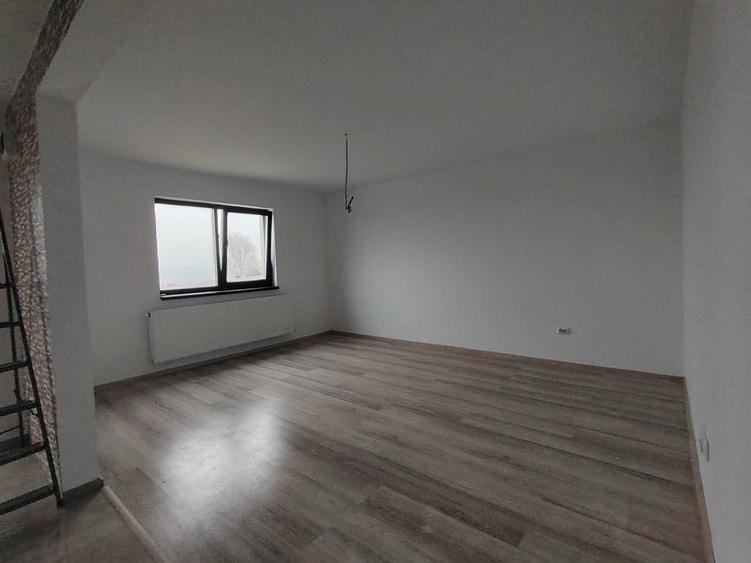 Casa cu 3 camere, intabulata, Horpaz - 16