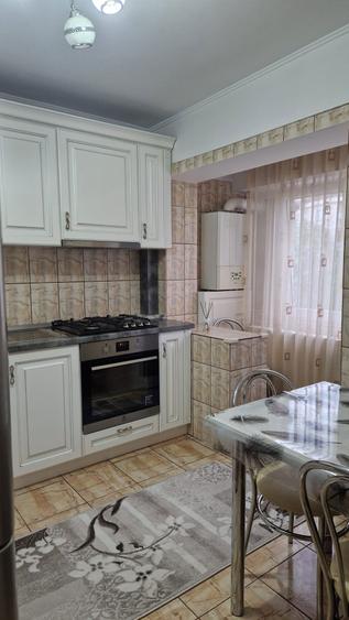Apartament 3 camere, decomandat, etajul 3 - 7
