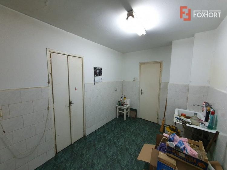 Apartament de vanzare cu 3 camere, etaj 6, zona Ultracentrala - 4