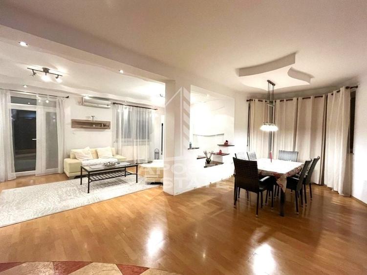 Casa individuala cu 6 camere, 3 bai, garaj, teren 500 mp si 2 fronturi - 1