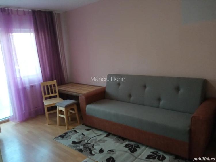 Dau in chirie garsoniera 900 lei - Oradea, str. Slatinei, et. 3