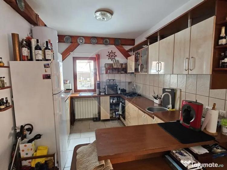Vila de lux cu 4 camere de vanzare in Campulung Moldo... - 1