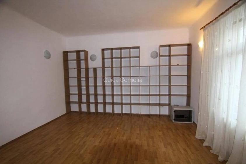 Casa singur curte in mijlocul Bucurestiului, Eminescu, Tunari, comision 0