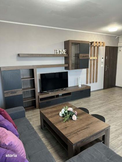 Inchiriez ap. cu 2 camere + loc parcare - 3