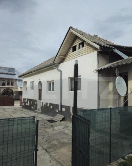 Casa de vanzare 120 mp, renovata ?i extinsa, zona Bucium - 1