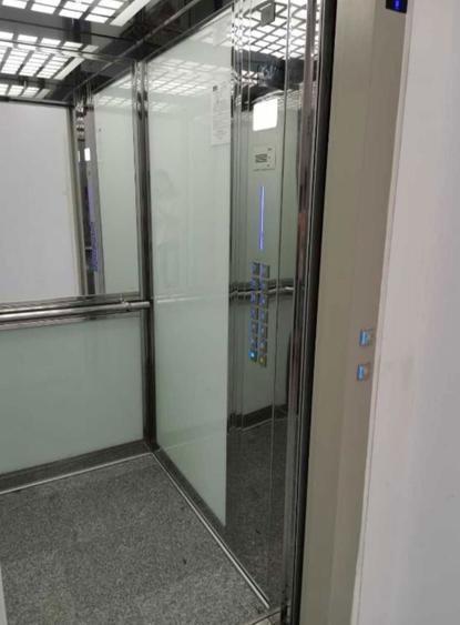 Vand apartament 2 camere in prima linie la mare Mamaia-Nord! - 1