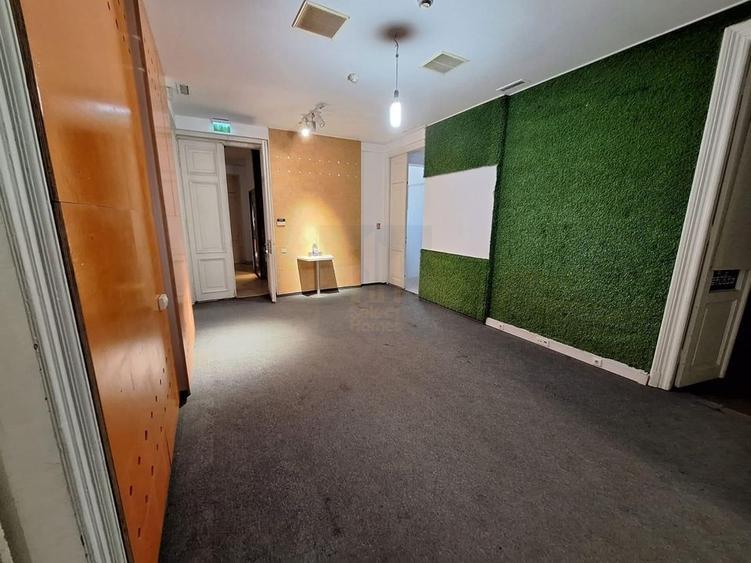 Spatiu Comercial/Birouri 250mp 9 Camere de Inchiriat *Calea Victoriei* - 3