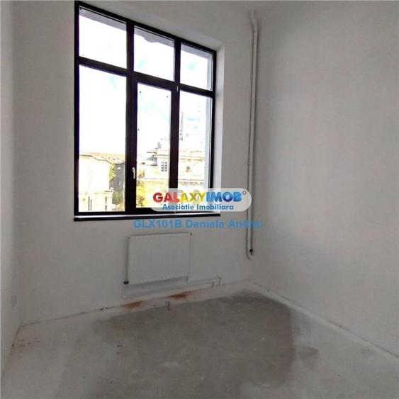 De vanzare VILA cu 26 camere + TEREN 450 mp ULTRACENTRAL 2800000 EURO - 14