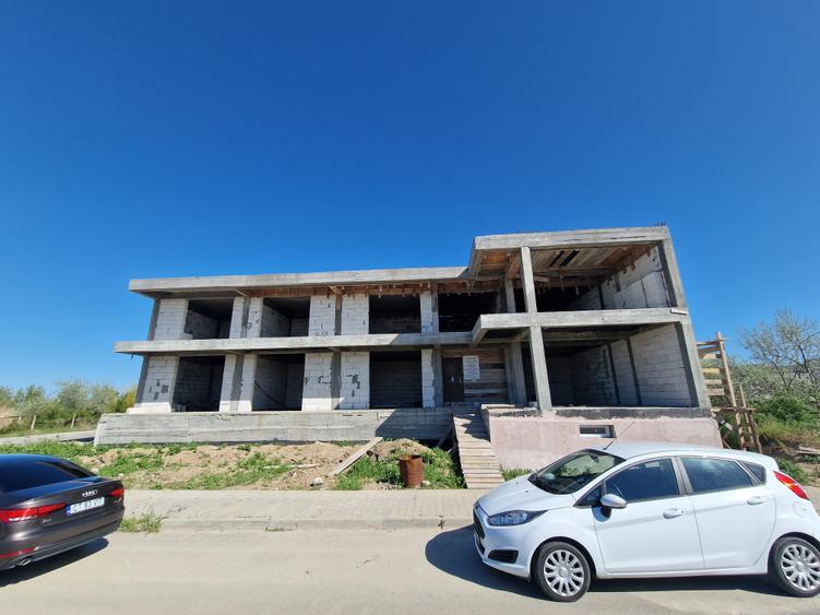 Midia Sat - Constructie S+P+1 la Rosu cu teren propietate - 148.000euro - 5