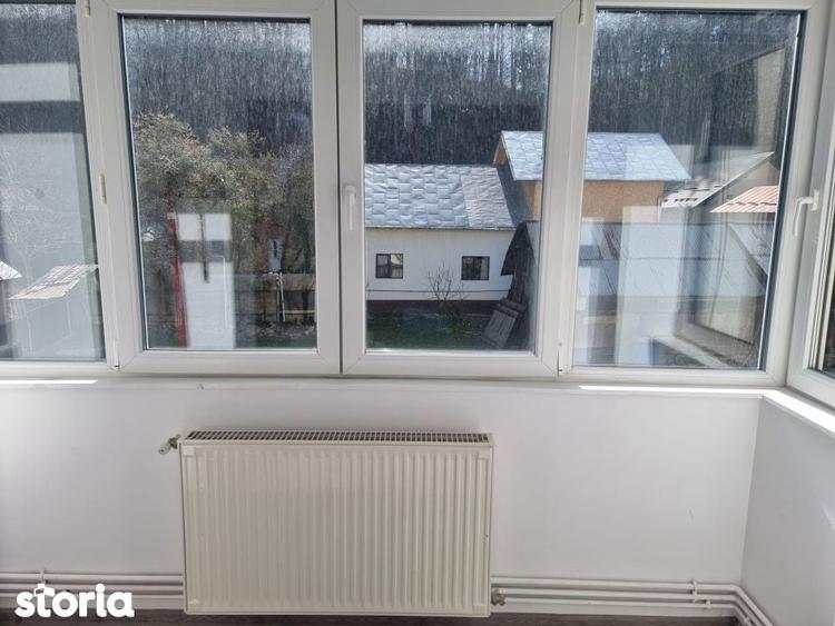 Apartament 3 camere de vanzare Azuga, centru| 55 mp | 70.000 - 9