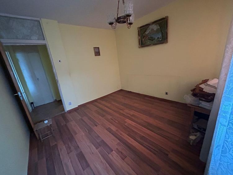 B-dul Ghencea str. Costantin Titel Petrescu nr 3, aproape de parc,metrou - 3