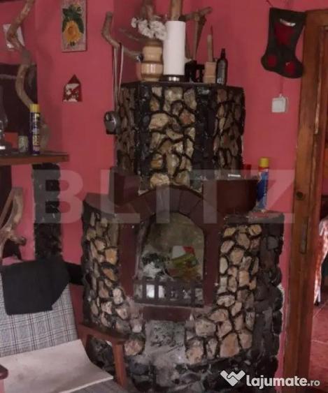 Casa de vacan?a in Piatra Fantanele + 4,5 arii teren - 5