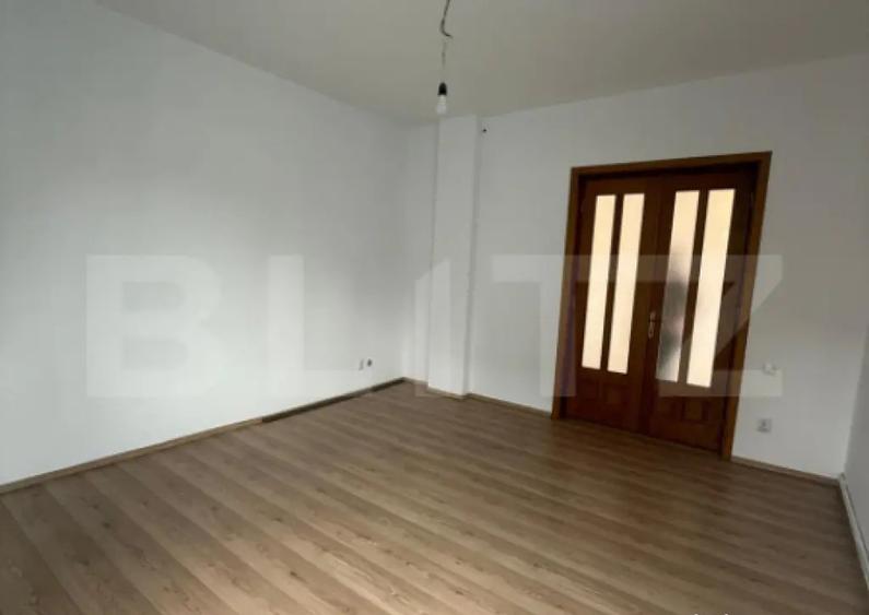 Apartament cu 3 camere, 87 mp, in vila, Cantacuzino, PRET RE - 2