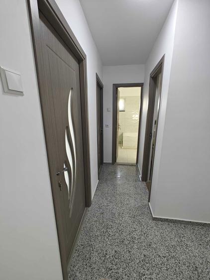 Apartament 3 camere Fetesti - 1