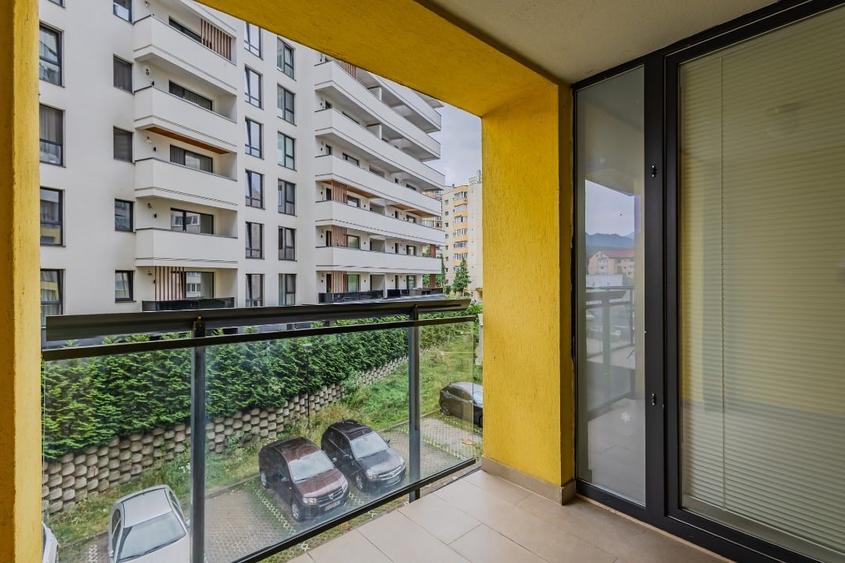 Apartament cu 2 camere semidecomandat, mobilat în Răcădău