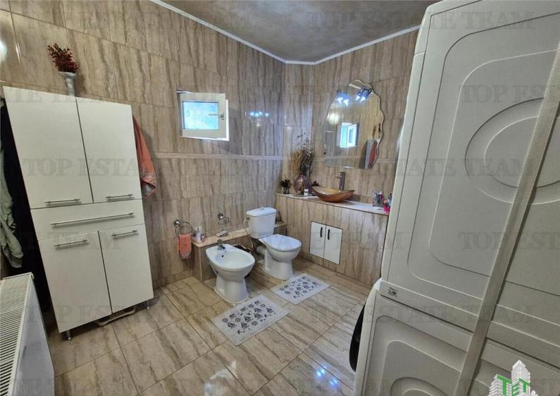 OPORTUNITATE DE INVESTITIE CASA TIP DUPLEX NAVODARI - 16