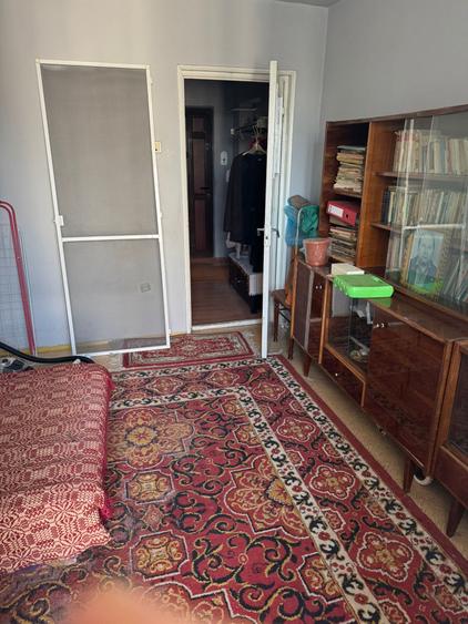 Apartament 4 camere, 80 mp, decomandat, vedere Calea Calarasilor. - 4