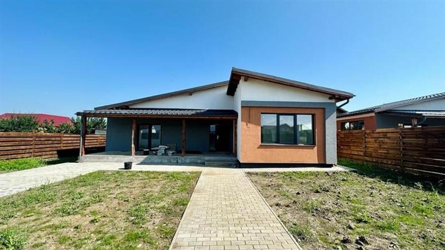 Casa individuala, 4 camere, incalzire in pardoseala, Izvor, Brasov - 2