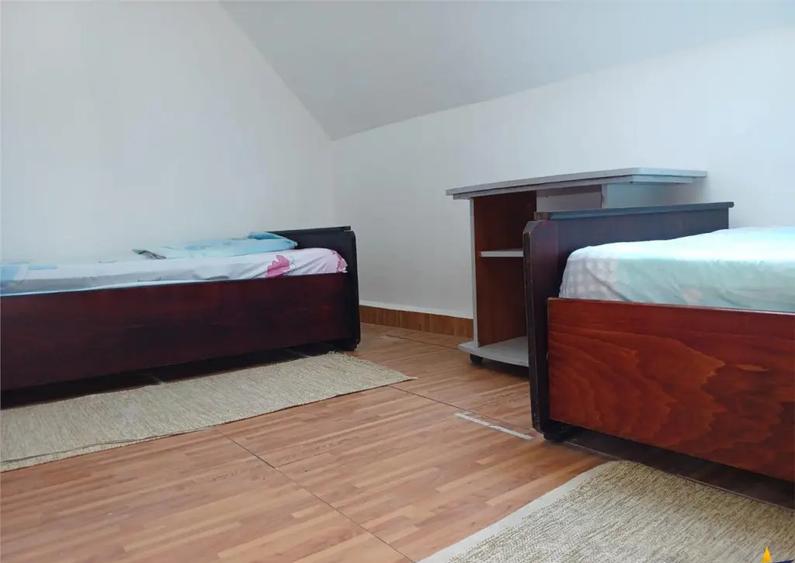 Casa si pentru cazare muncitori in zona parcului industrial - 8