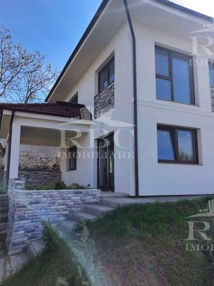 Case noi cu teren in Chinteni - 6