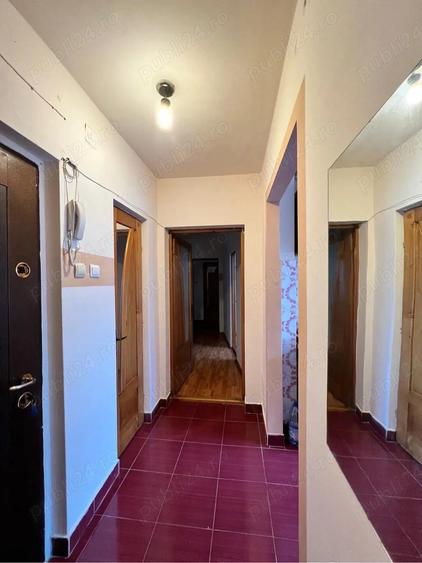 Vand apartament zona centrala, cu 3 camere decomandate - proprietar - 4
