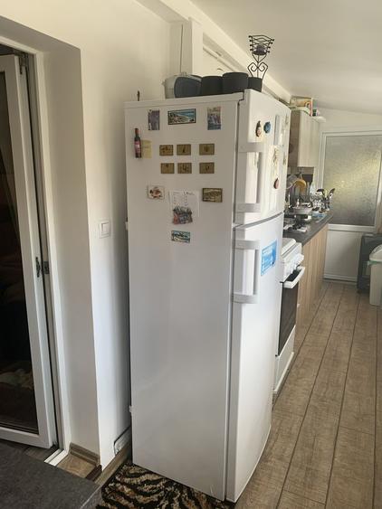 Apartament cu 3 camere în zona Răcădău, cod 8105 - 7