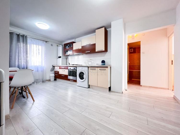 Apartament 2 camere decomandat, zona Iulius Mall - 1