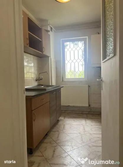 Apartament 2 camere, decomandat - zona Centrul Civic - 4