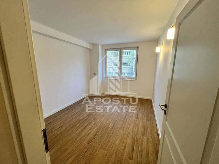 Spatiu pentru birouri zona Posta Mare - 2