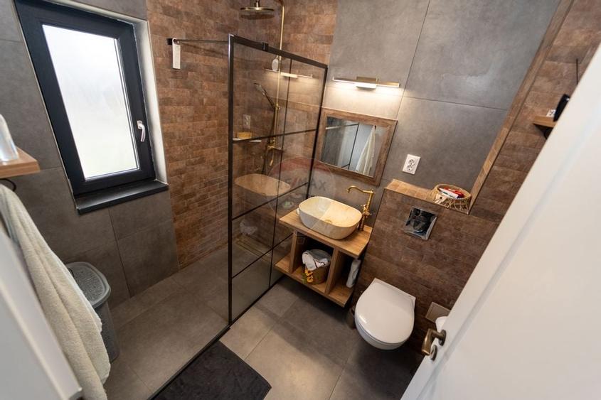 Comision 0%! | Proprietate cu terasa, semineu | 400 mp teren, Izvor! - 30