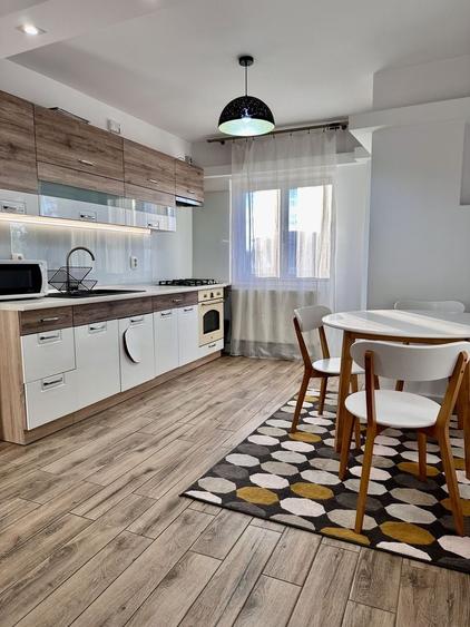 Apartamentul 2 camere renovat Drumul Sarii 24, etaj 4/4 - 8