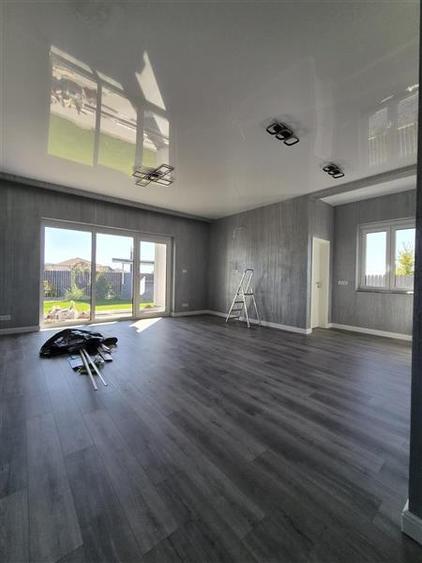 Duplex cu 3 camere cu Teren 350 Mp în Moșnița Nouă
