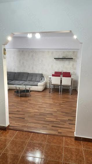 Apartament 4 camere de inchiriat Micro 5