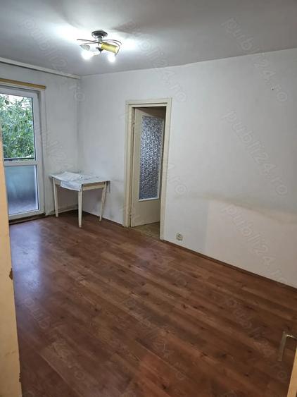 Proprietar vand apartament pentru investitie - 2