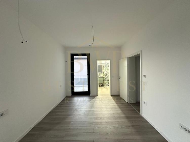 Duplex 1/2, 4 camere, 3 băi, la strada principală Mosnita Veche - 17