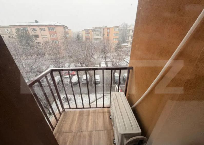 Casa P+3 + Demisol, Rovine, zona Cofetaria Dama - 12