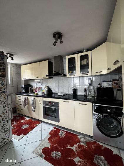 Casa de Vanzare cu lac - 6