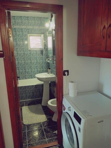 Vand apartament 2 camere decomandat - 2