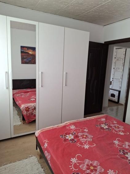 Inchiriez apartament 2 camere - 8