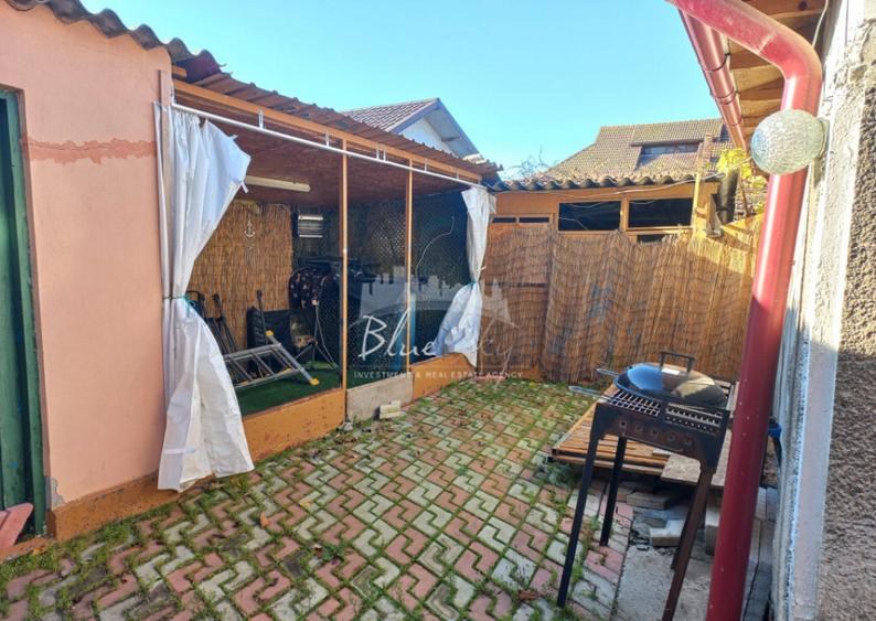 Casa cu potential in zona Viile Noi - Constanta - 4