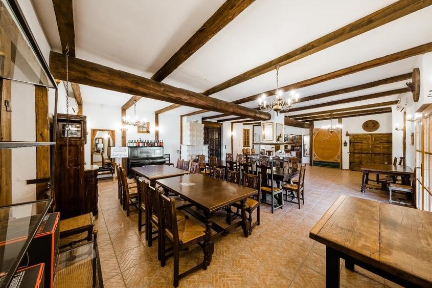 Crama / distilerie  boutique + 20000 sticle vin premium in DOC MINIS - 14