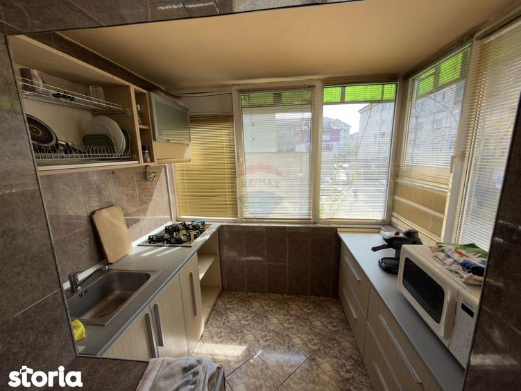 Apartament cu 4 camere de inchiriat in zona Rogerius - 2