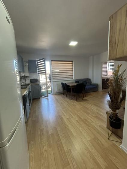 Apartament cu 2 camere, 50 mp, parcare, balcon, zona Fagului - 2