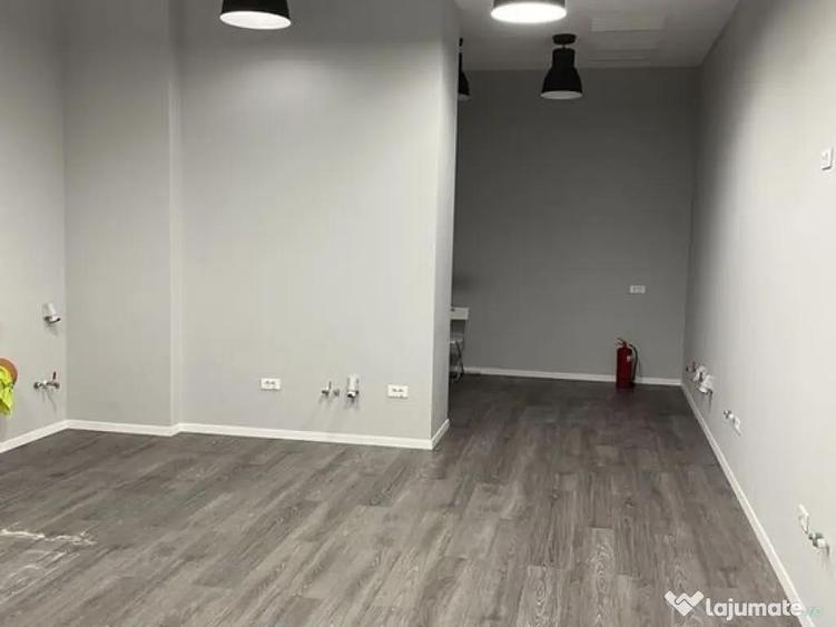 Ultracentral Bratianu centru vechi spatiu comercial deosebit - 2