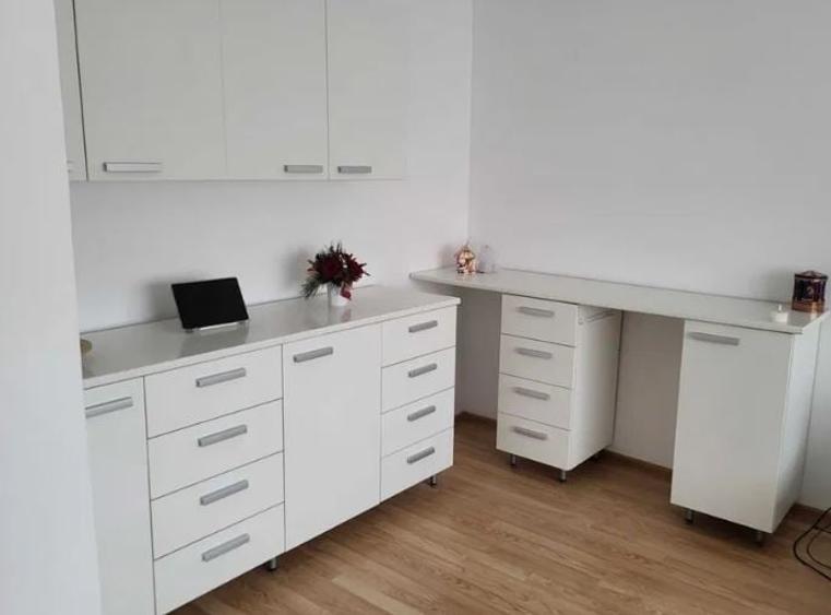 Apartament cu 2 camere decomandat, mobilat în Vitan