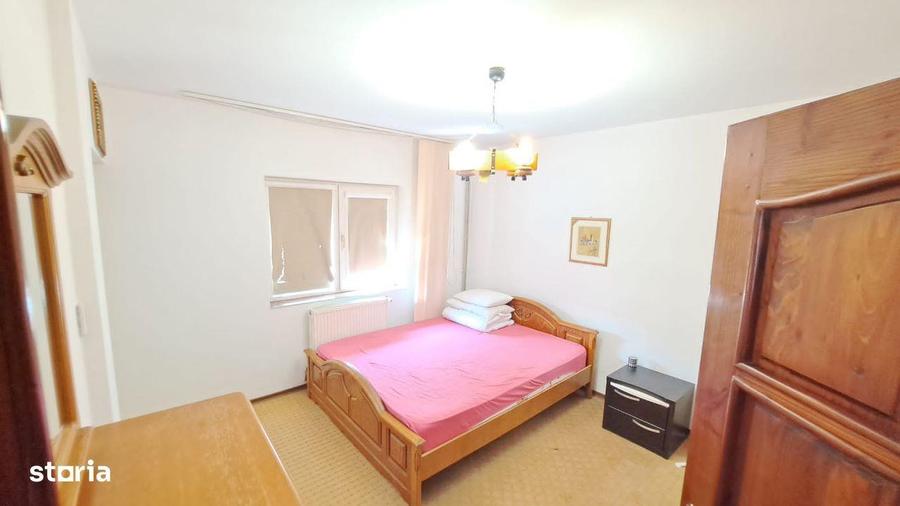 Mamaia Sat - Lidl vila P+2 mobilata, utilata, 9 camere 4 bai 560 mp - 10