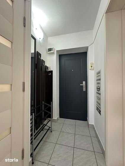 Apartament 1 camera, decomandat, Gradi?te, etaj 4/4 - 6