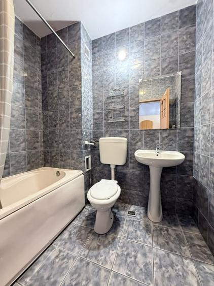 Apartament Zorilor UMF cu 1 camera, bloc dupa 2000, etaj 2 - 5